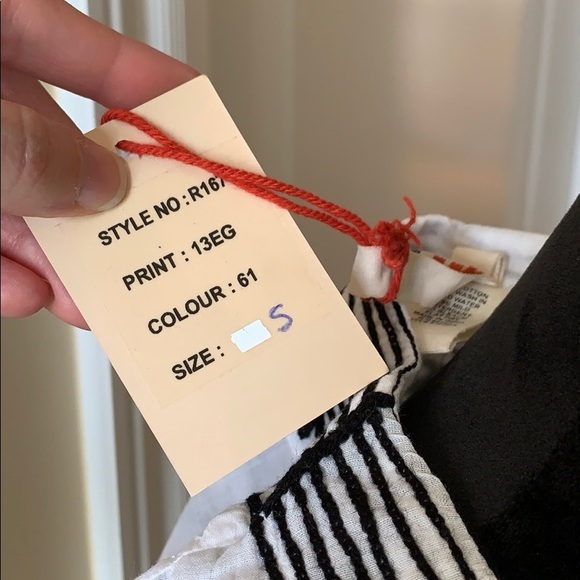 NEW ladies lightweight BOHO embroidered top - Picture 7 of 9